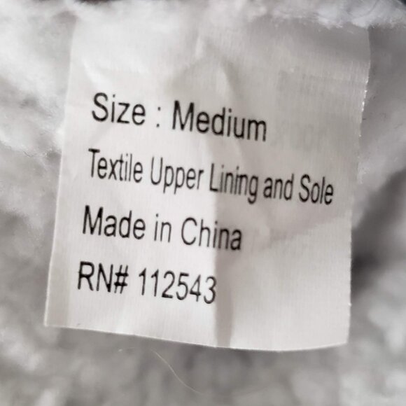 Snoozies Cozy Little Foot Coverings Women's Embroidered Yarn Pattern Furry M - Picture 8 of 9